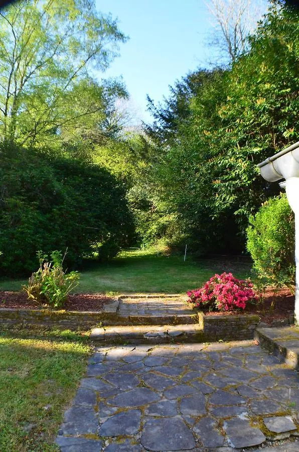 Tatil Evi Lodge Kervoazec - Chateau De Kervoazec Saint-Goazec Fransa