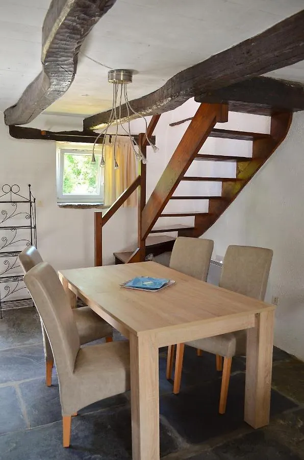 Сasa de vacaciones Lodge Kervoazec - Chateau De Kervoazec Saint-Goazec