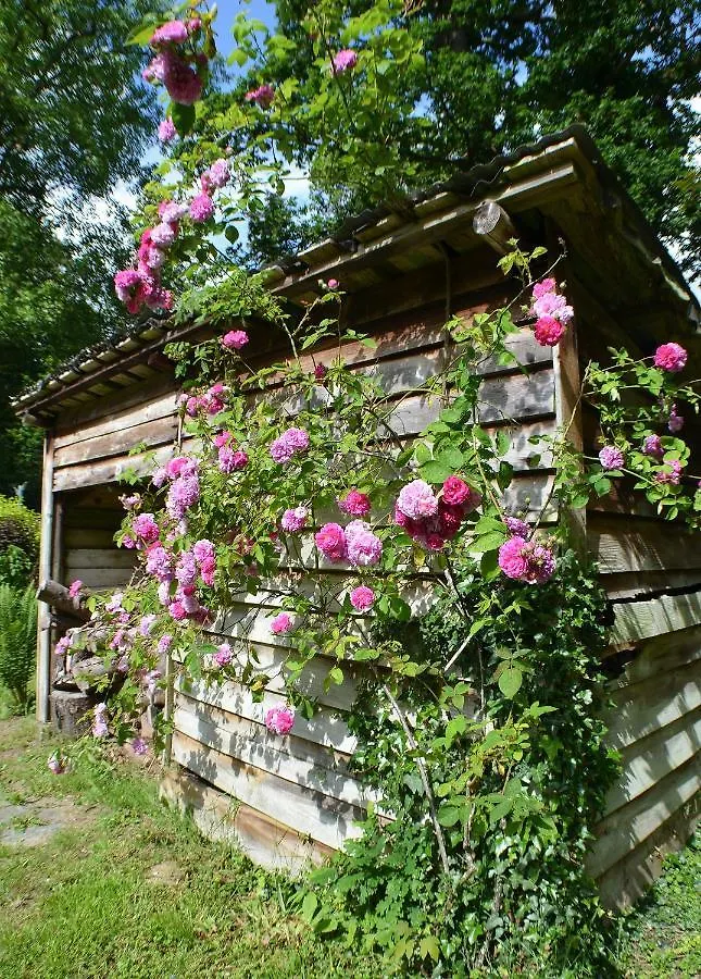 Lodge Kervoazec - Chateau De Kervoazec Saint-Goazec Сasa de vacaciones